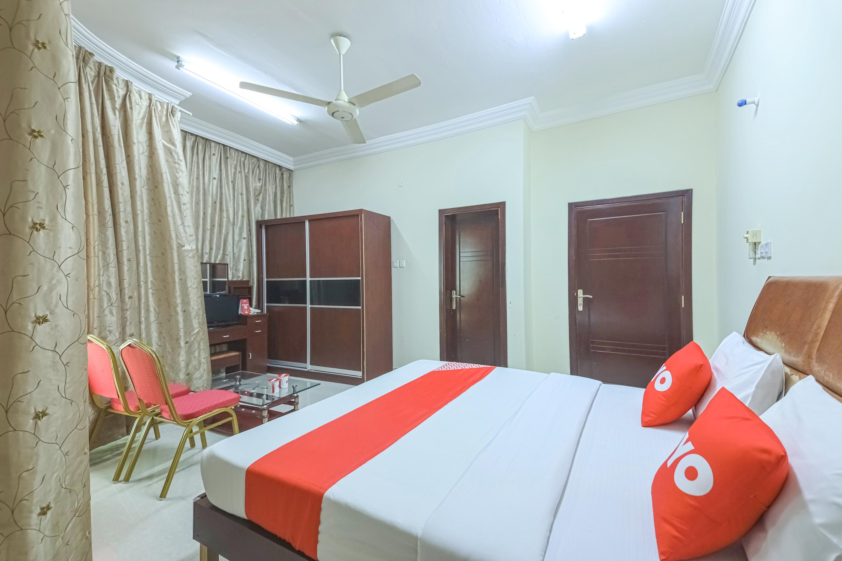 OYO 111 Al Thabit Hotel Sur Exterior foto
