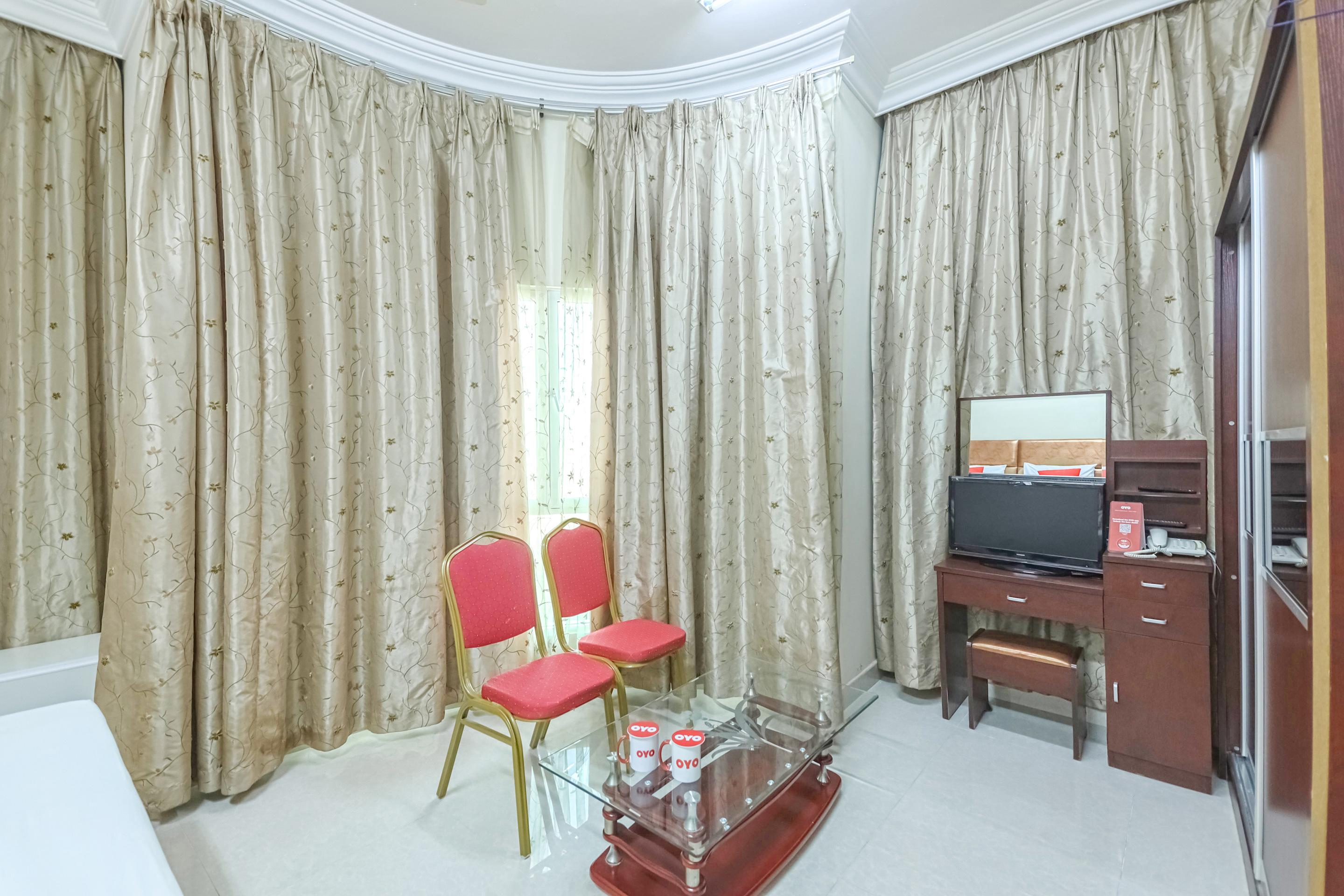 OYO 111 Al Thabit Hotel Sur Exterior foto