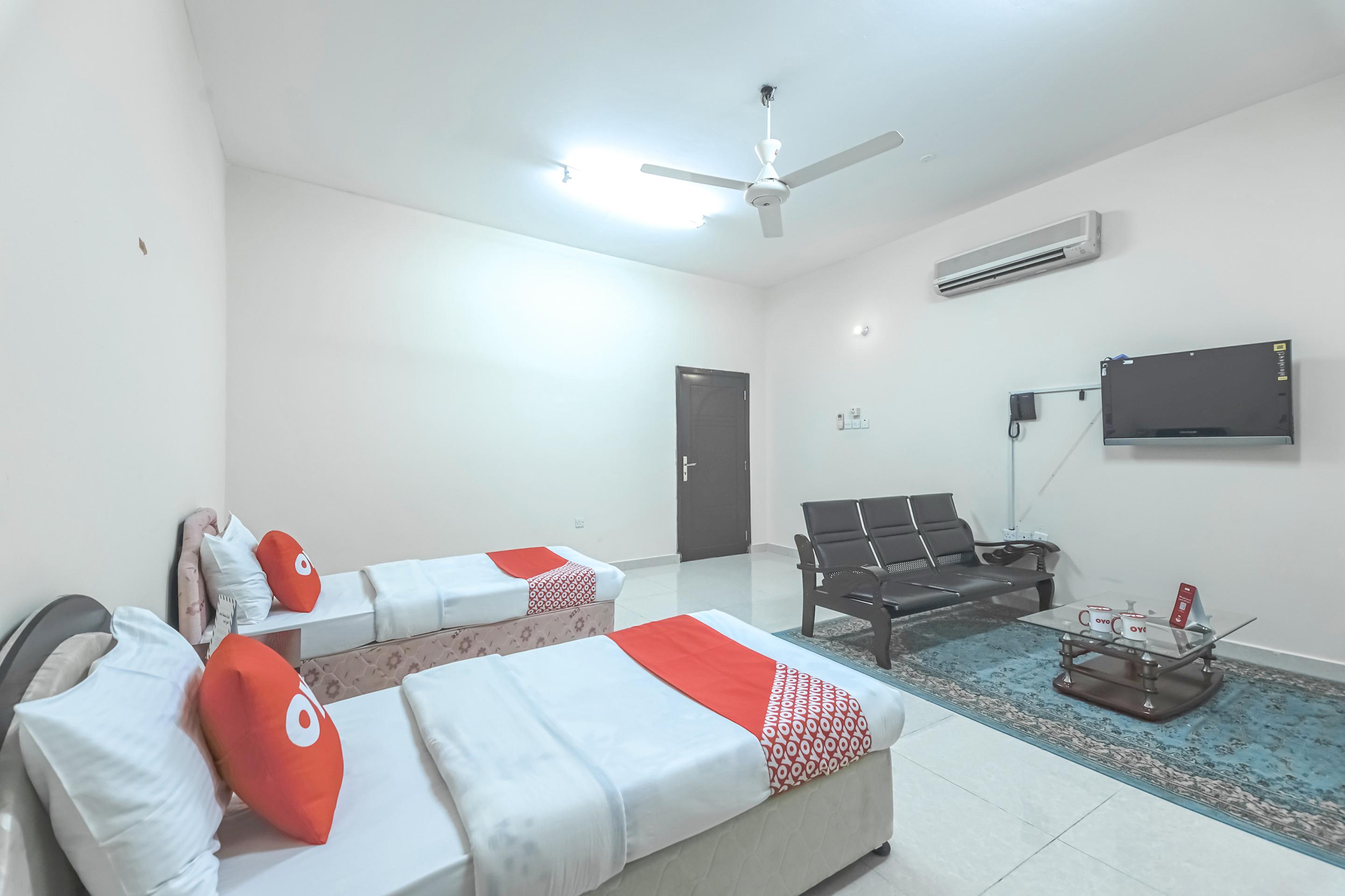 OYO 111 Al Thabit Hotel Sur Exterior foto